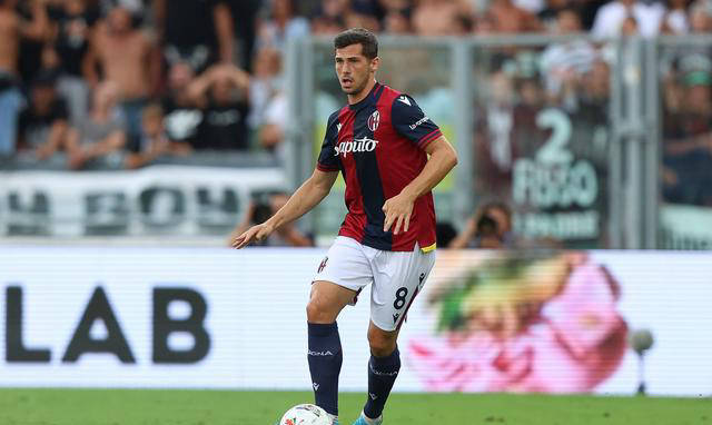 博洛尼亚客场逼平热那亚，保持稳健状态