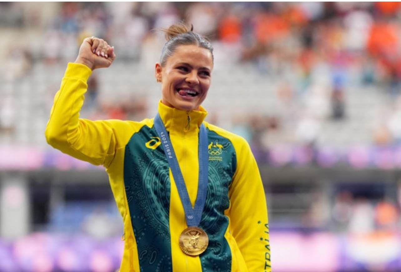 英国游泳选手卫冕夺金，稳坐榜首的简单介绍