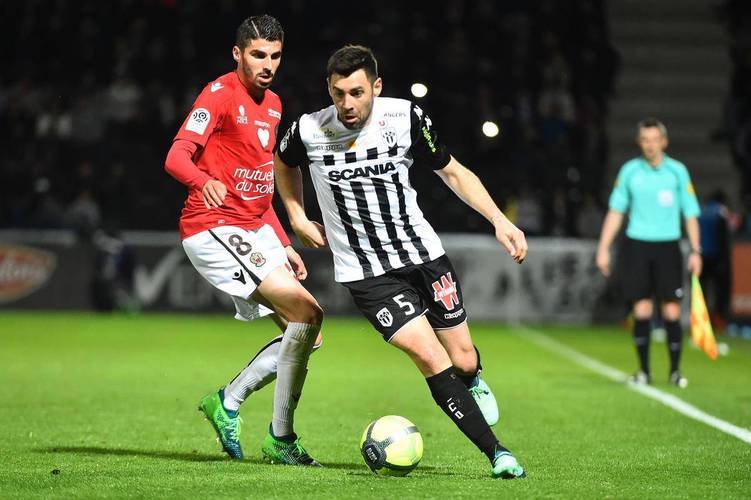 包含里尔将挑战昂热，力争客场三分的词条