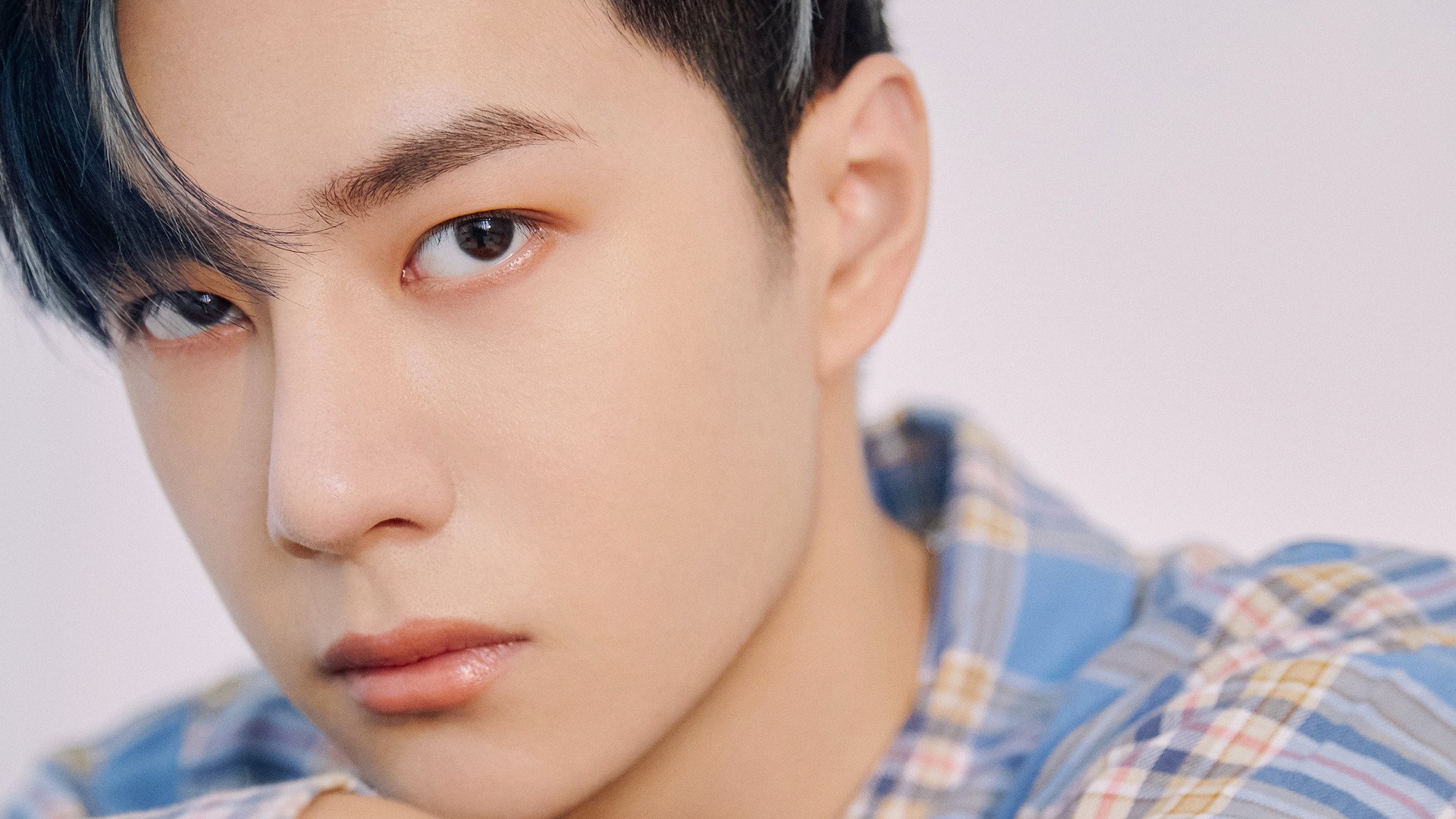 丹麦鏖战中国，维尼修斯成为关键先生